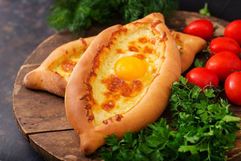 Khachapuri Georgiano La Ricetta Tipica Con Formaggio E Uova