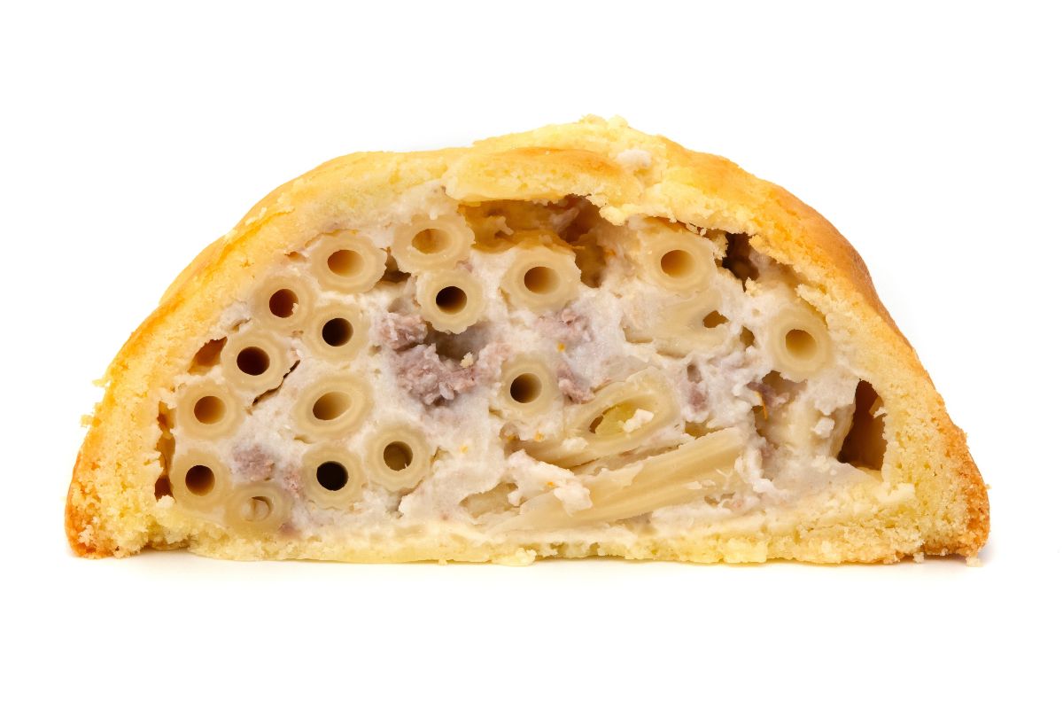 Vista dell'interno del pasticcio di maccheroni alla ferrarese