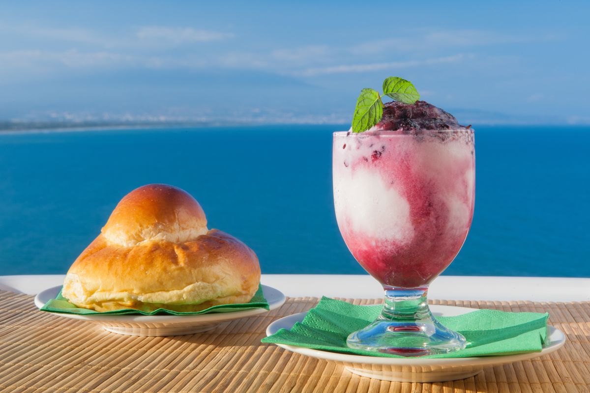 Granita di gelsi e panna