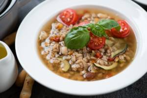 minestra di farro estiva