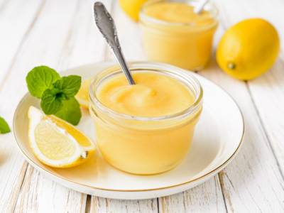 Come fare un budino al limone goloso e rinfrescante