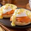 Uova alla benedict con salmone
