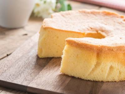 Chiffon cake, il delizioso ciambellone americano sofficissimo