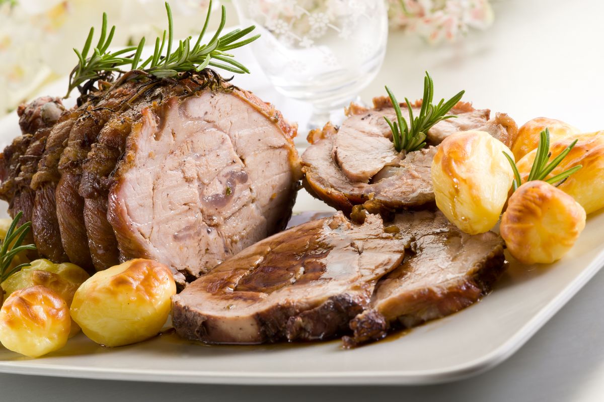 Roast veal with milk