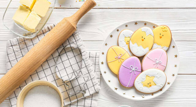 Biscotti di Pasqua decorati: buonissimi e semplici da fare con i più piccoli