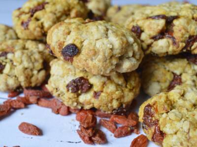 Biscotti vegani con bacche di goji