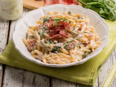 Trofie con prosciutto crudo