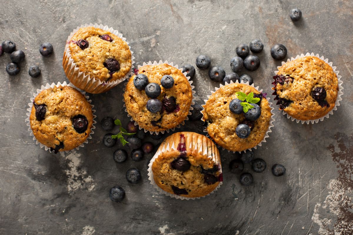 Eggless blueberry muffins