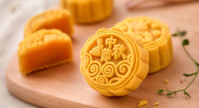 Facciamo le tortine lunari cinesi (o mooncake)