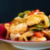 pollo con mandorle e peperoni