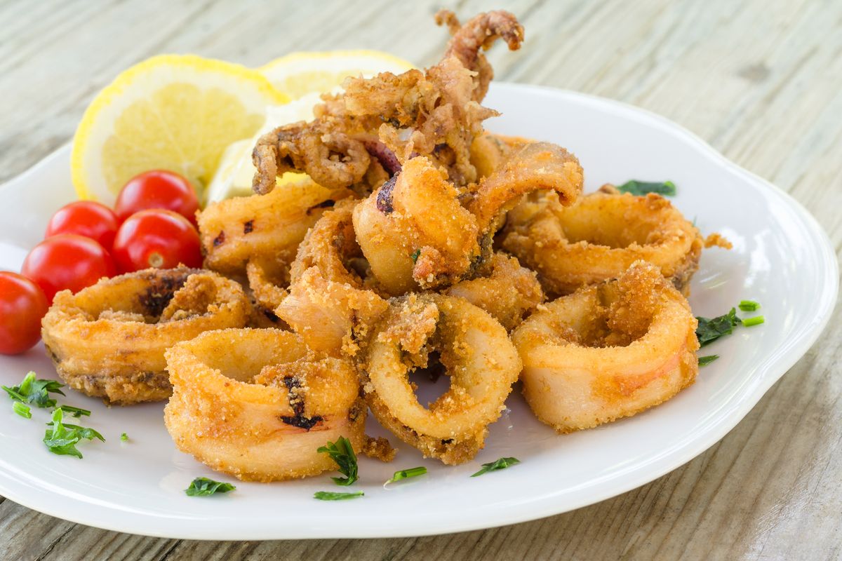 Calamari fritti: la ricetta veloce con consigli e varianti sfiziose