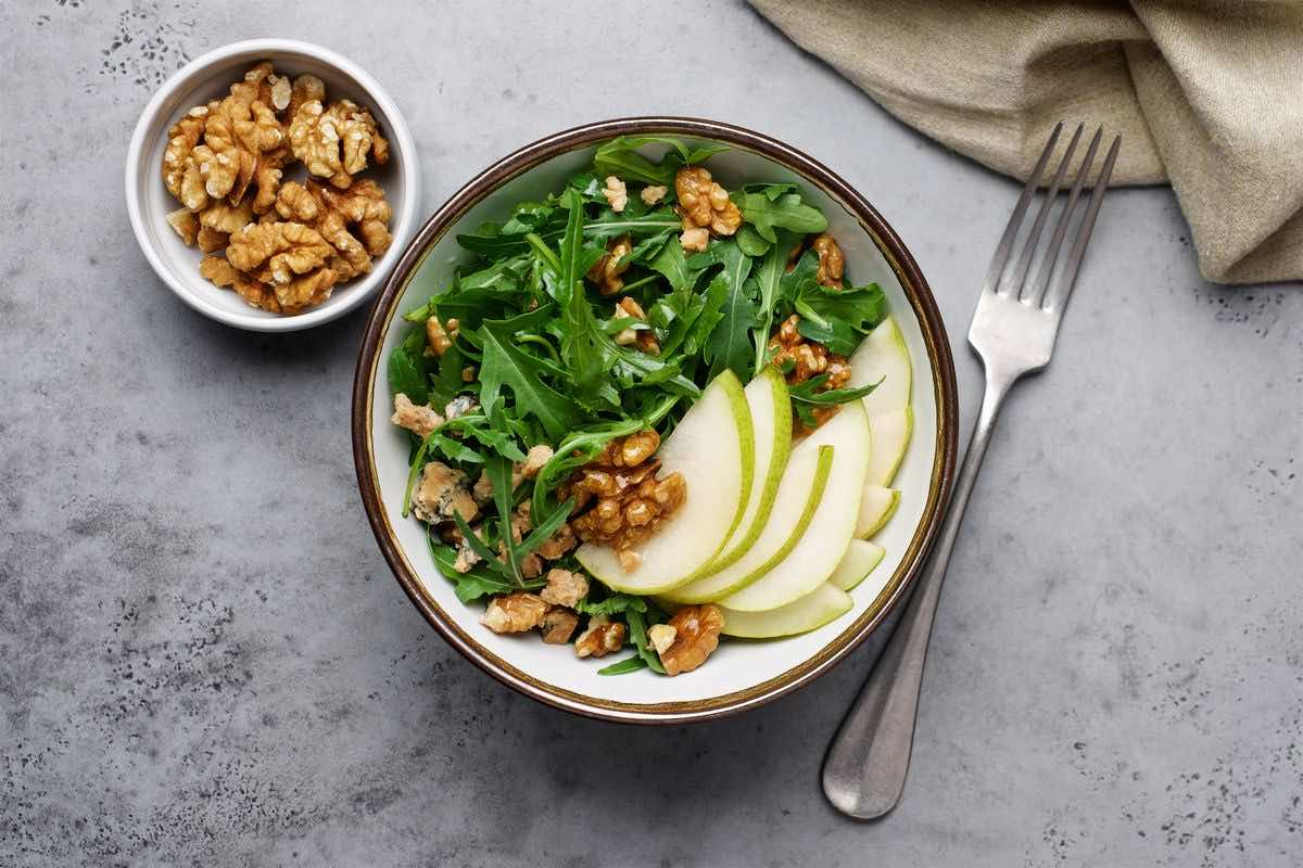 Insalata ceci, pere e rucola