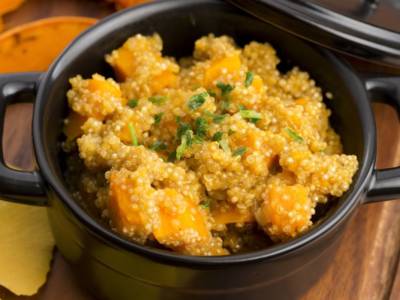 Quinoa con zucca e patate: buona, leggera e 100% VEG!