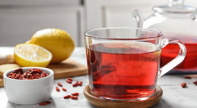 Tisana al limone e bacche di goji: la bevanda naturale e salutare