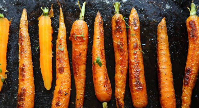 Belle da vedere e buone da mangiare&#8230; prepariamo le carote arrosto
