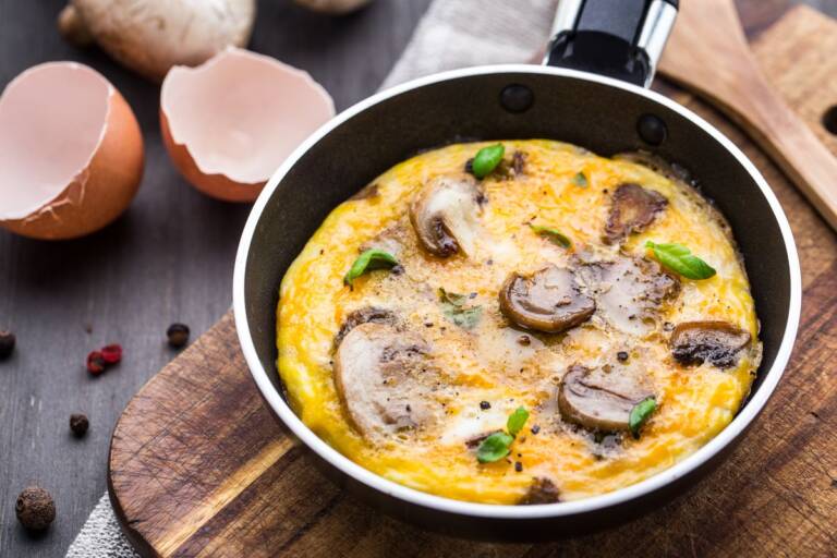 Frittata con i funghi la ricetta pronta in pochi minuti!