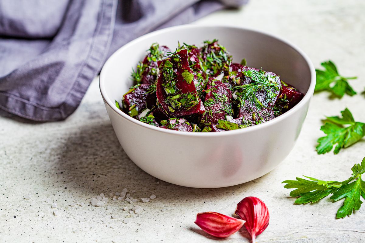 Beetroot and pear salad