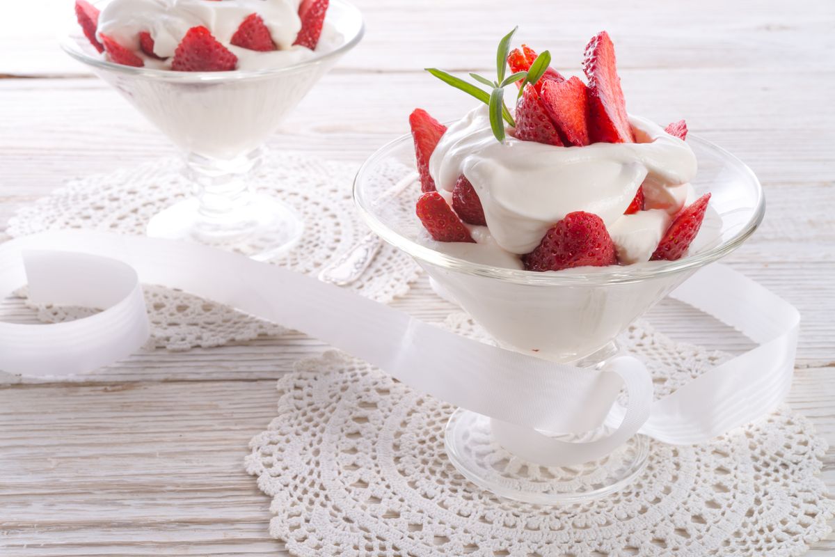 Strawberries with cream
