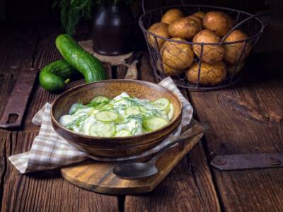 Zuppa fredda di cetrioli e patate: perfetta per l’estate