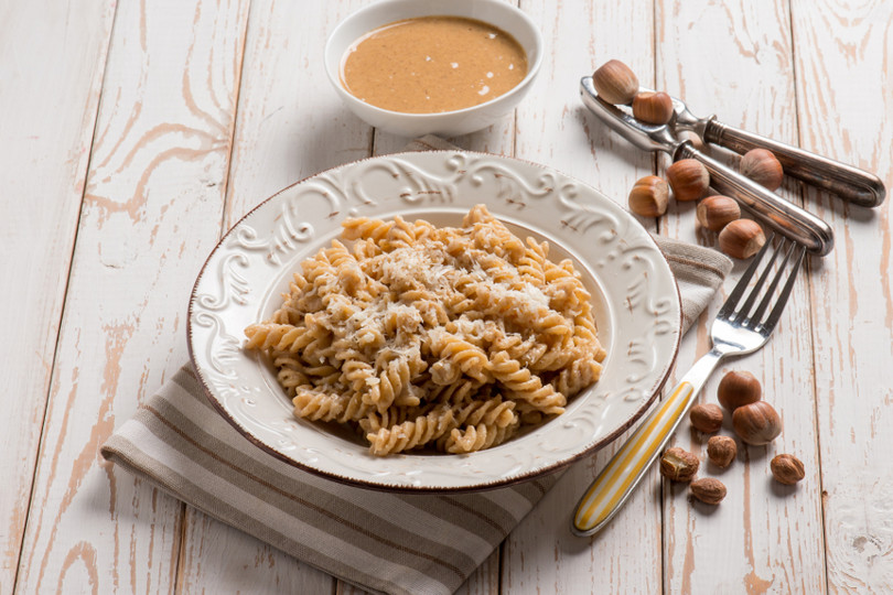 Pasta al pesto di nocciole