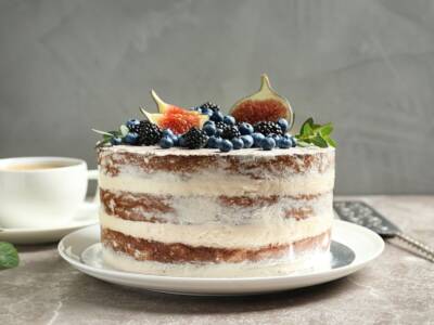 Torta integrale fichi e mirtilli, golosa e light allo stesso tempo!