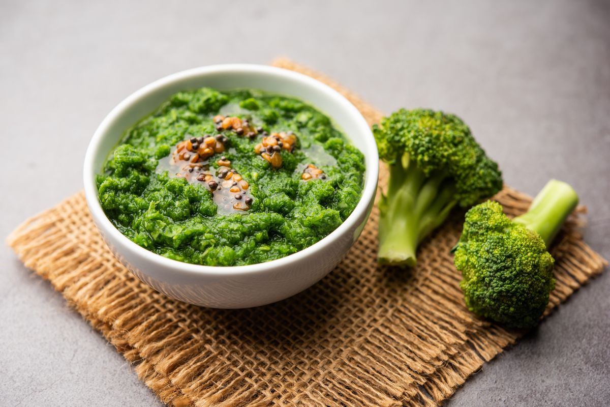 Broccoli pesto