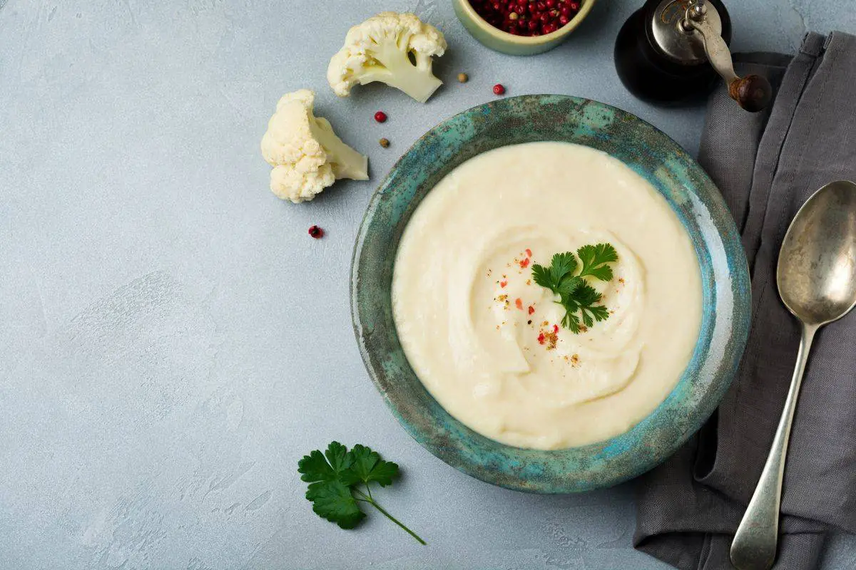 Crema Di Cavolfiore La Ricetta Della Vellutata E Del Sugo Per La Pasta