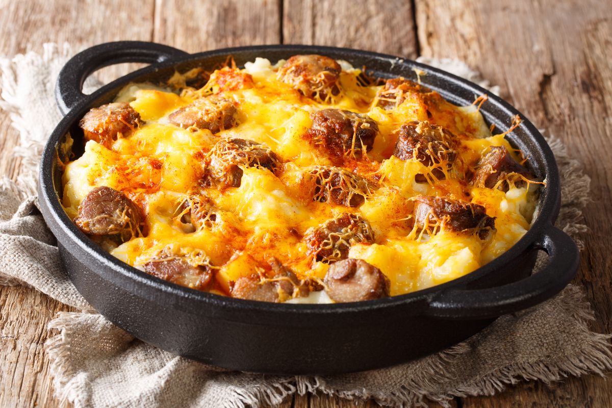 baked potato flan with sausage and mozzarella