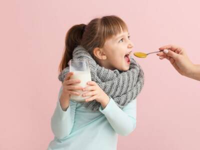 Latte, miele e altri rimedi naturali per il mal di gola