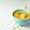 Zuppa di zucca con crostini all'aglio