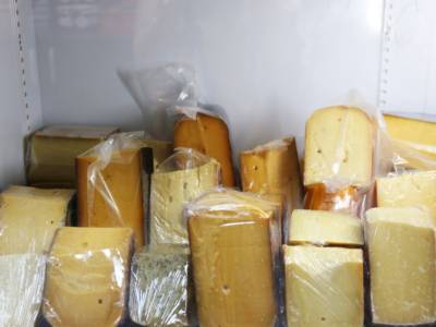 Come conservare i formaggi nel frigorifero?