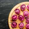 ravioli con fragole e fave