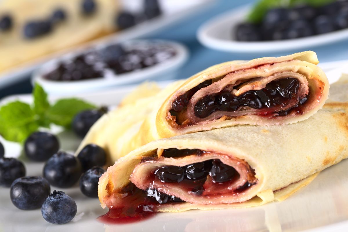 Blueberry vegan strudel