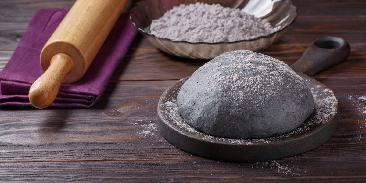 Vegetable charcoal dough