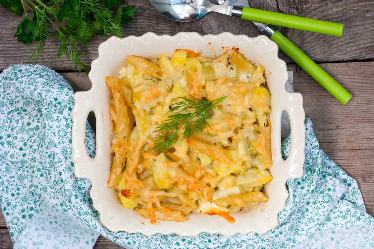 Baked pasta with potatoes