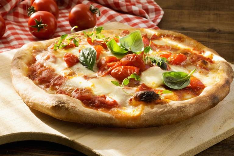 Come fare la pizza con il Bimby ricetta dell'impasto per la pizza