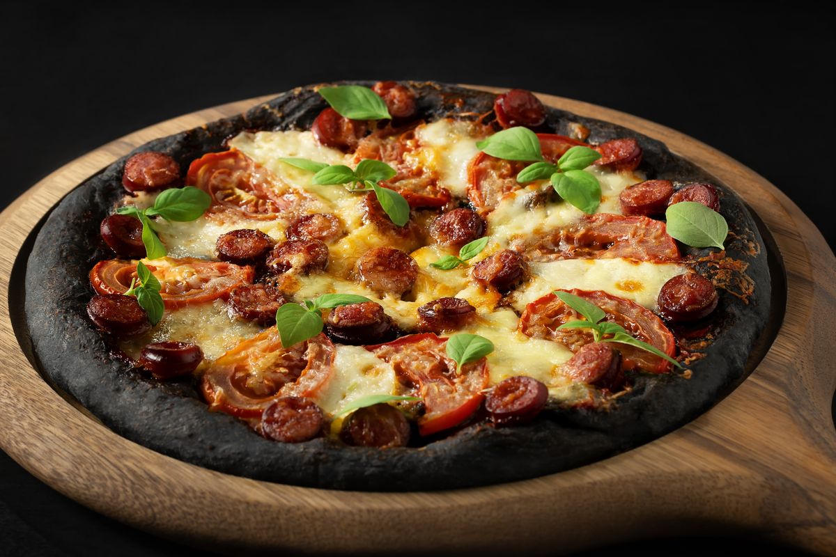 Charcoal pizza