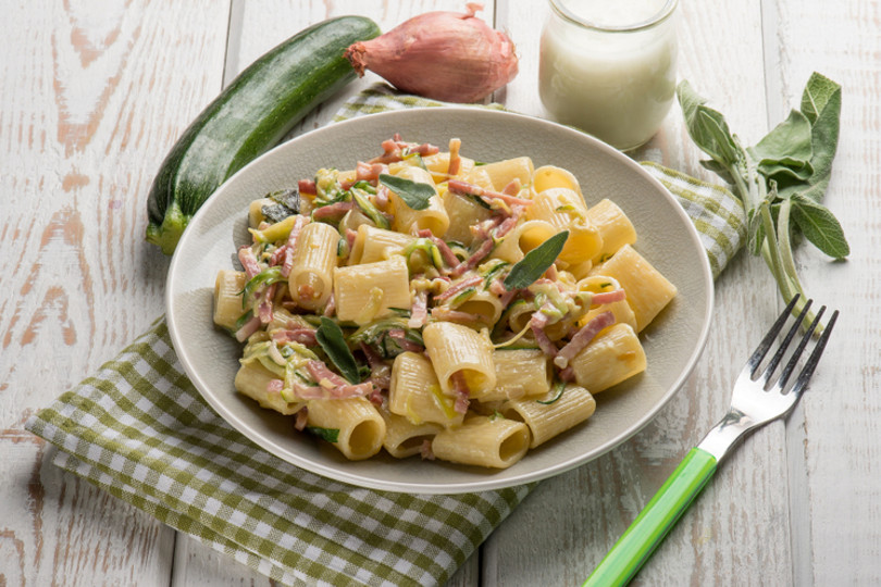 PASTA ZUCCHINE e SPECK
