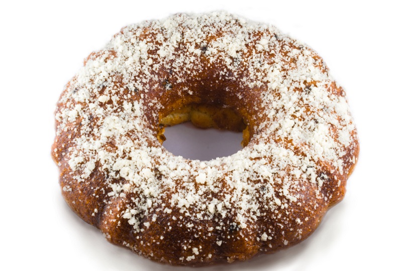 Ciambella vegana alle nocciole