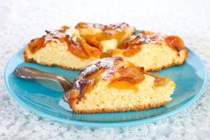 torta alle pesche sciroppate vegana