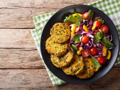 Frittelle di quinoa e zucchine: buonissime!