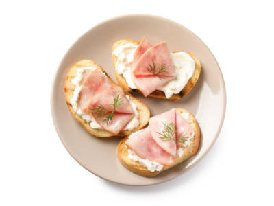 Sfiziose bruschette con pesce spada