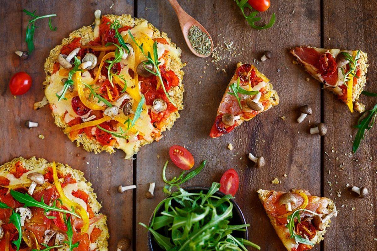 Pizza with cornmeal