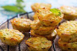 Zucchini bites