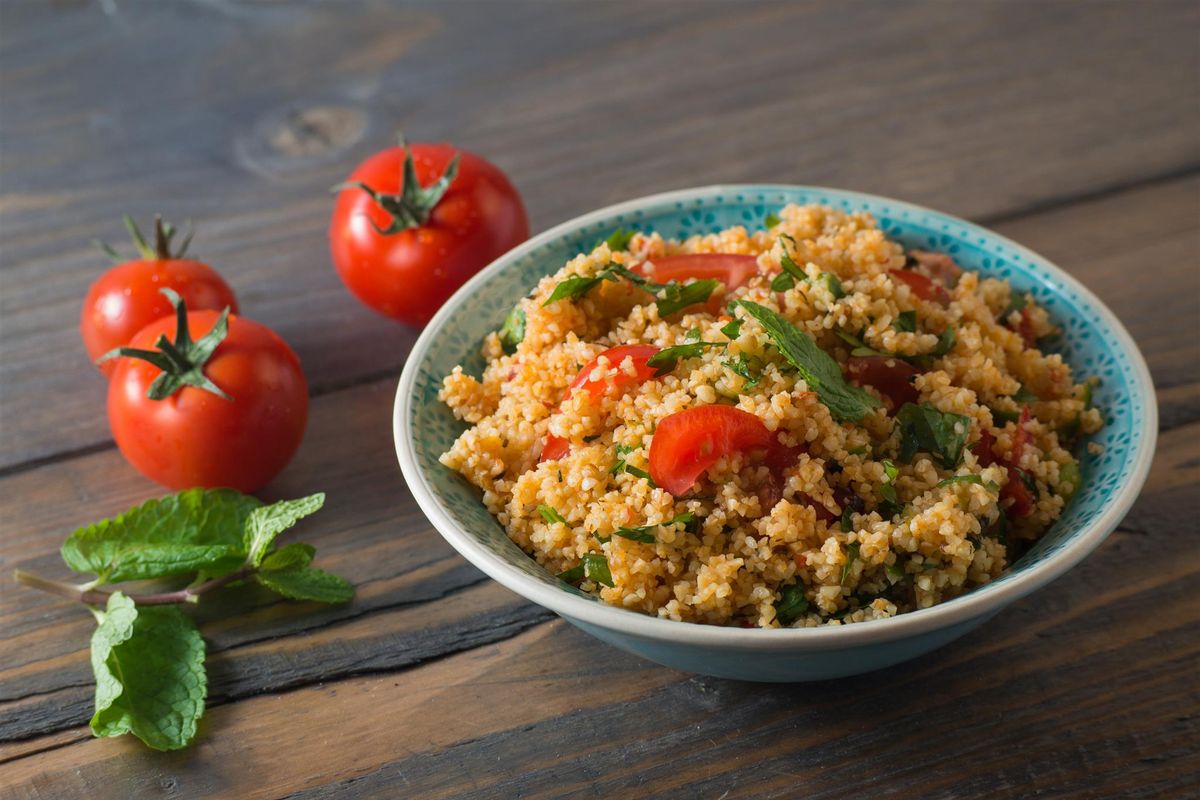 Cous cous dried tomatoes, chickpeas and spinach