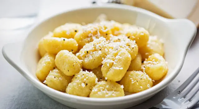 Come Fare Gli Gnocchi Di Polenta La Ricetta E Come Condirli
