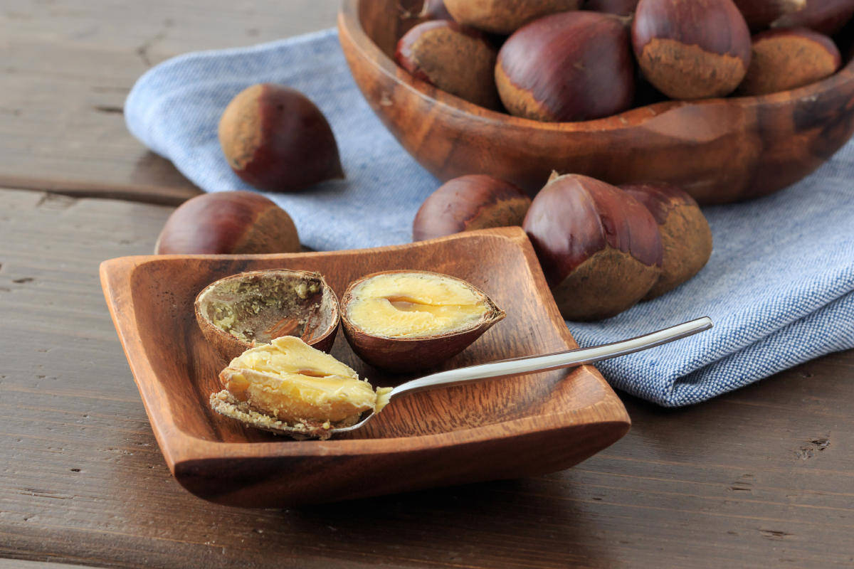 Boiled chestnuts in their skins