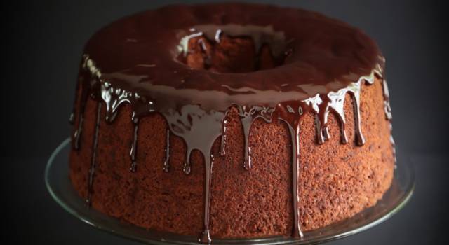 Chiffon cake al cioccolato fondente (anche con il Bimby)