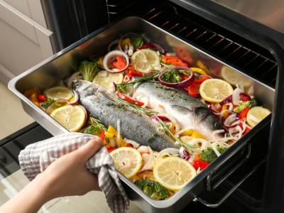 Pesce al forno con peperoni: la ricetta del buonissimo secondo di pesce!