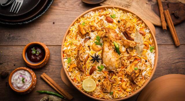 Biryani indiano con riso e pollo: la ricetta del piatto tipico!